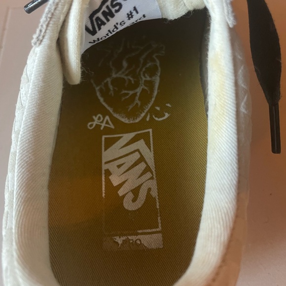 Limited Edition Lizzie Armanto Checkered black and white Vans - Picture 5 of 5